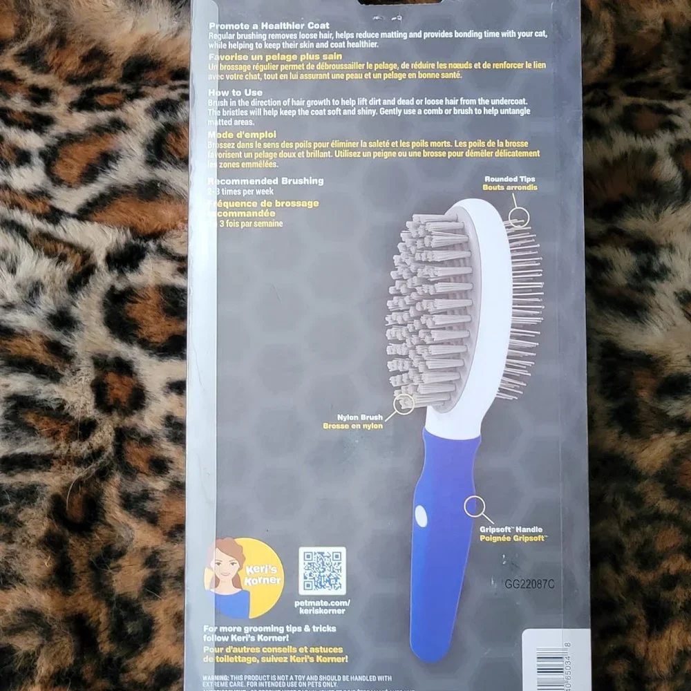 JW CAT BRUSH... New!